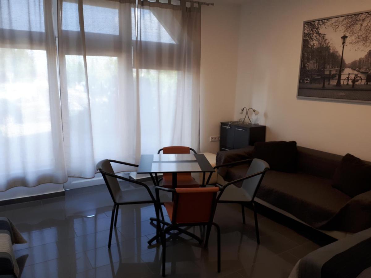 Kertvárosi Apartman II Tiszaújváros Exterior foto